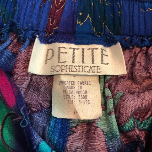 VINTAGE Petite Sophisticate HighWaist Bright Floral Shorts - Picture 3 of 5